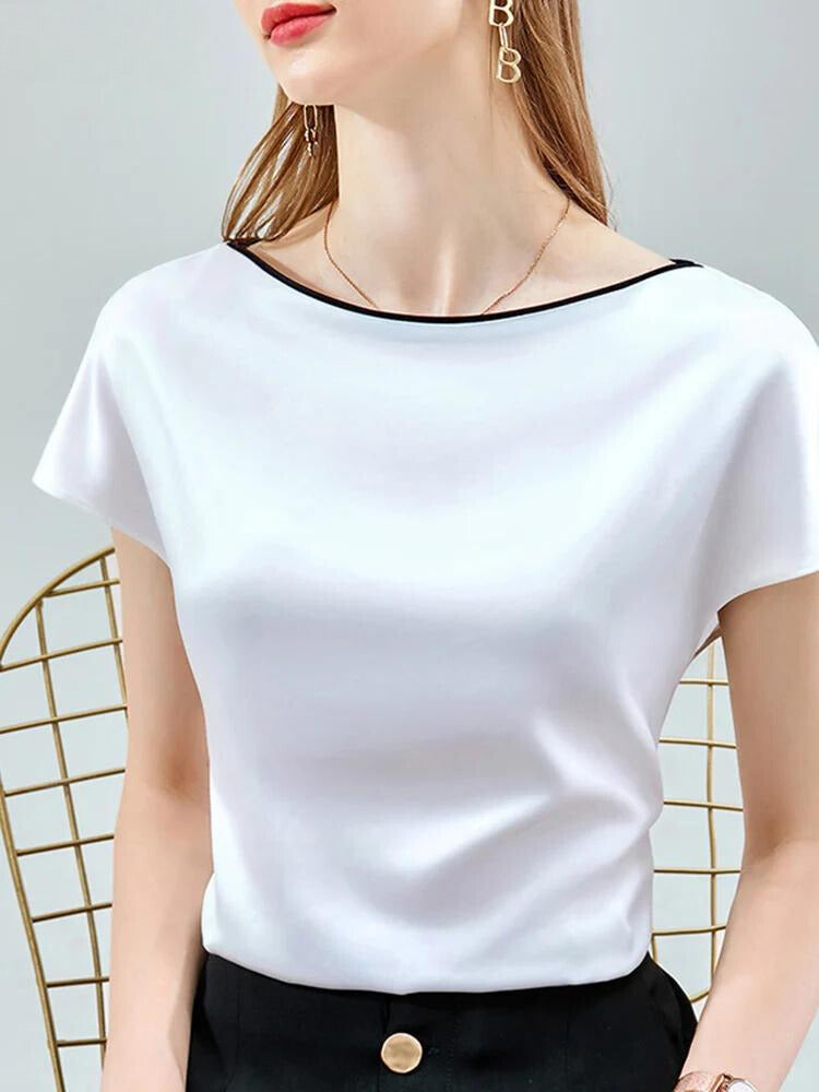 Satengbluse for sommeren