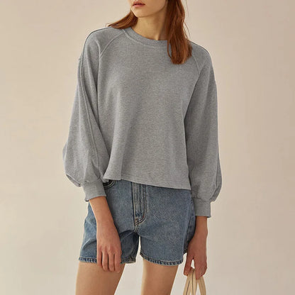 Klassisk sweatshirt med rund hals og ballongermer