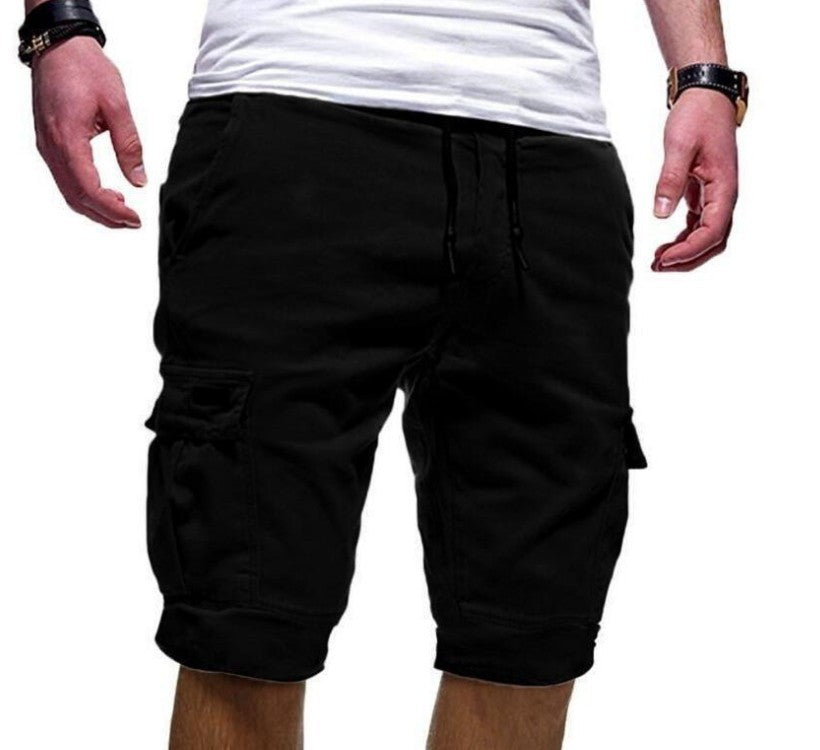 Løse cargoshorts for menn om sommeren