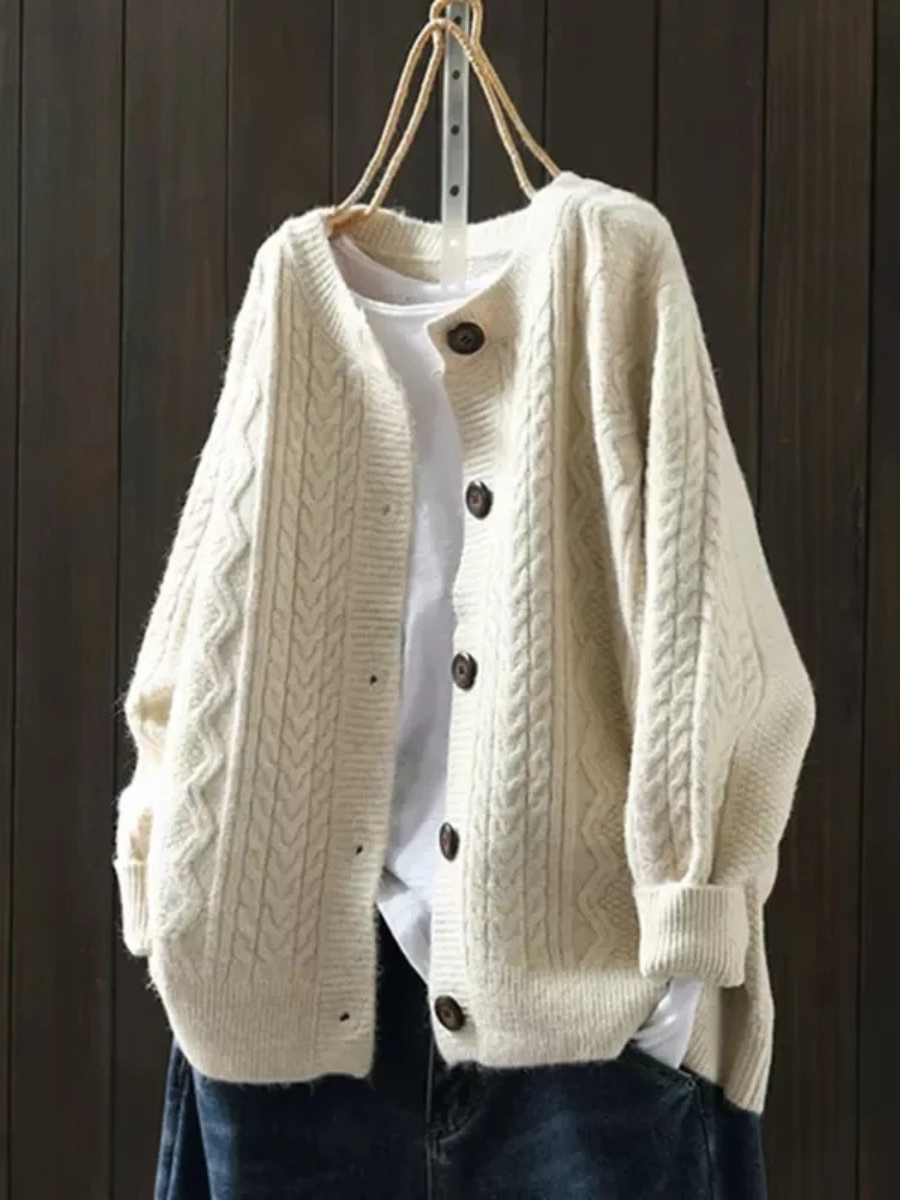 Klaerigo | KABELSTRIKKET CARDIGAN – Beige