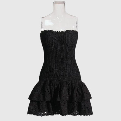 Minikjole med rynkete bandeau og blått paisleymønster