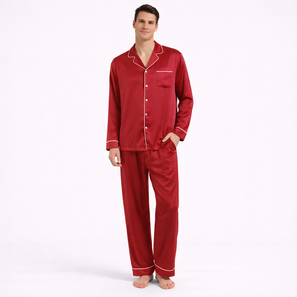 Eksklusivt Pysjsett for Menn i 100 % Ekte Silke – 25 Momme Sateng | Langermet Luksus Nattøy og Loungewear til Sommer og Høst – Claret