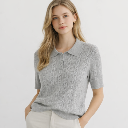 Strikket Topp med Hulldetaljer – Elegant Koreansk Inspirert Sommertopp til Dame