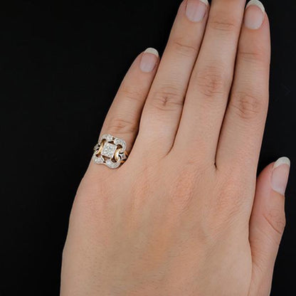 Ring i vintagestil med diamant i midtstykket