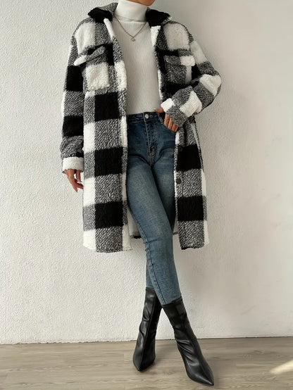 Elegant rutete teddyfrakk