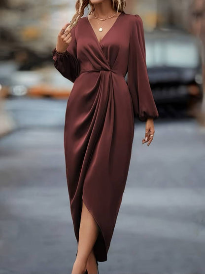 Elegant kjole med lange ermer