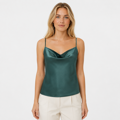 Hvit Satin Camitopp til Dame – Silkemyk Sommer Singlet med Stropper
