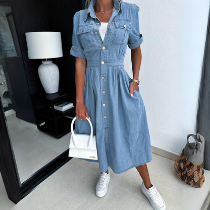 Midikjole i denim i skjortestil med lommer