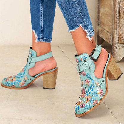 Broderte slingback-hæler for kvinner