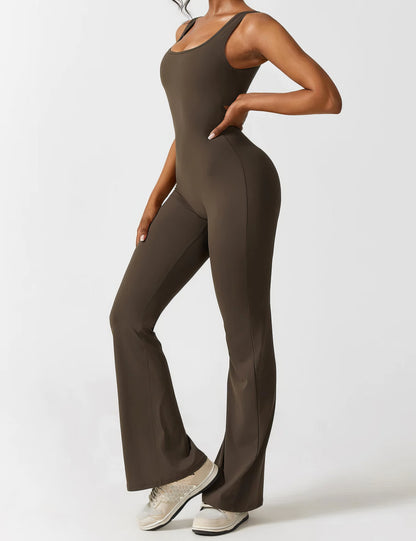 Jumpsuit med bell-bukse