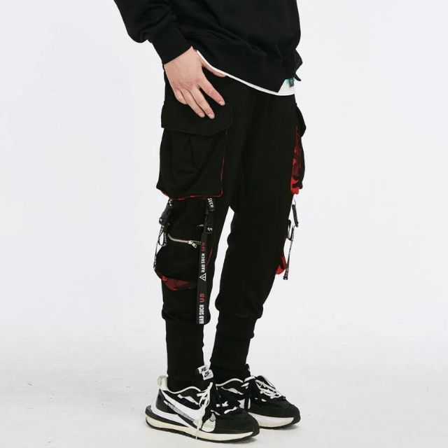 Joggebukse i streetwear-stil med stropper