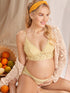 Ammebralette i blonde med dyp V-hals – amme-BH uten bøyle – Solskinnsgul