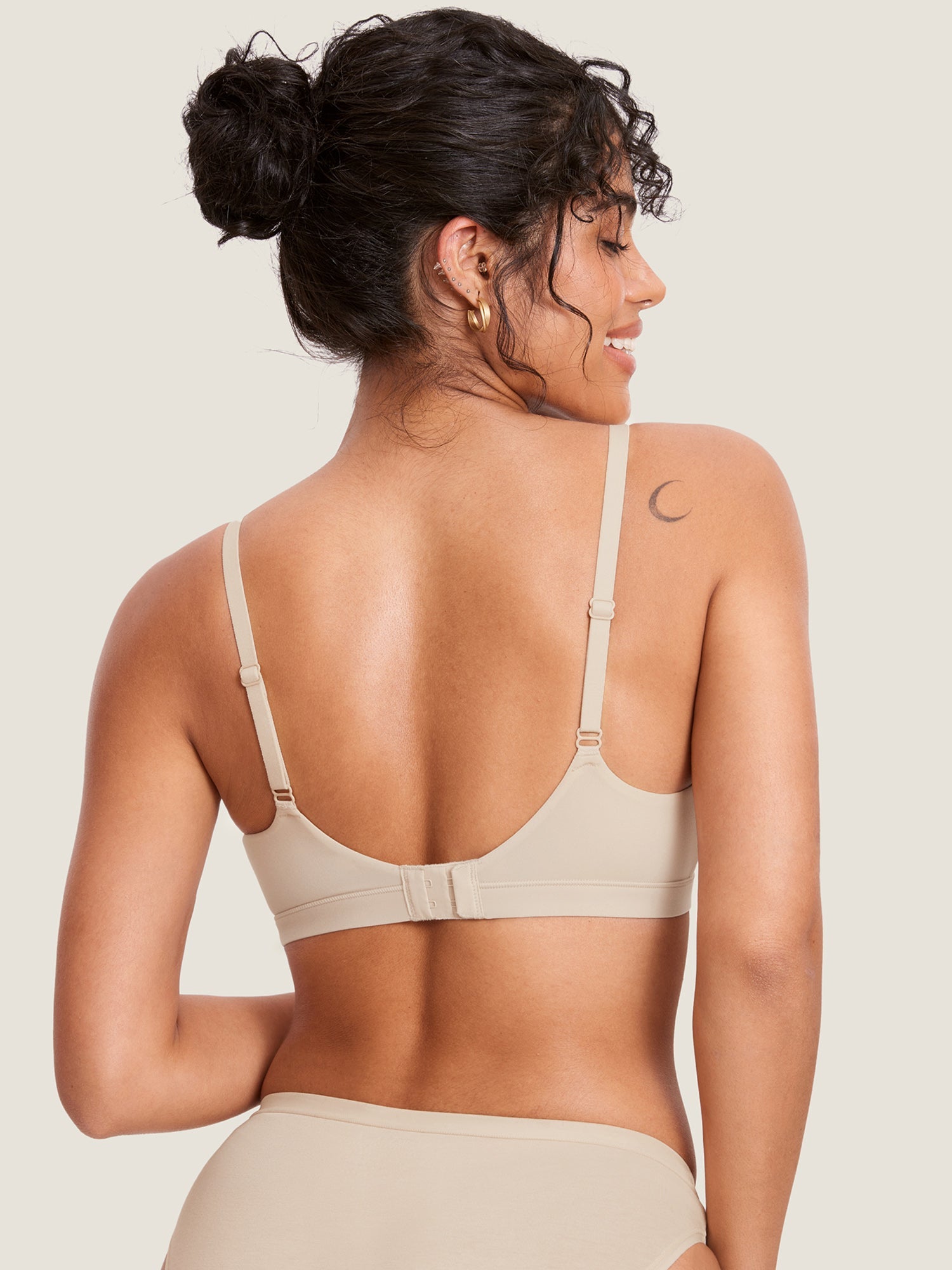 Sømløs ammebh med rund hals – Inbarely® ammebralette uten bøyle