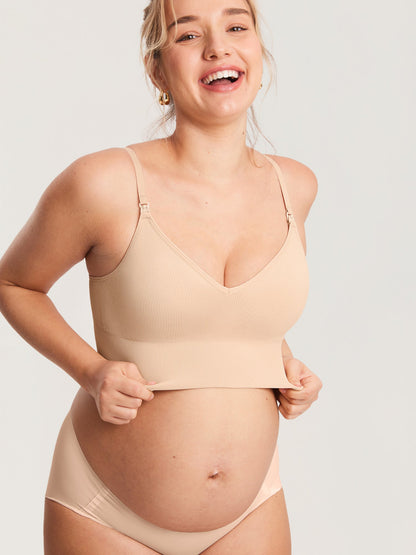 Ammebralette i ribbestrikk med V-hals – ammebh uten bøyle
