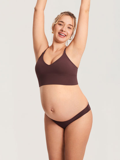 Ammebralette i ribbestrikk med V-hals – ammebh uten bøyle