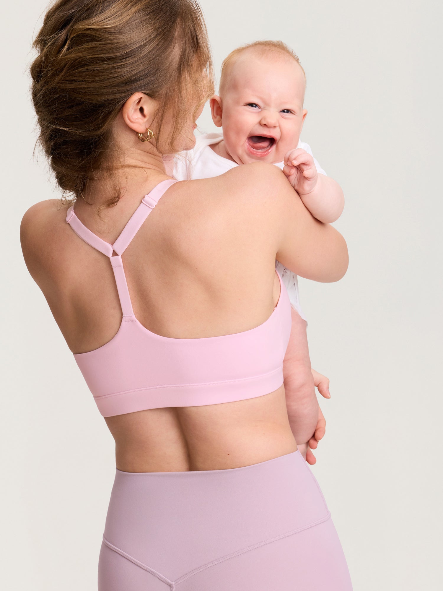 Ammebh med justerbar Y-rygg – Natrelax® ammebralette uten bøyle