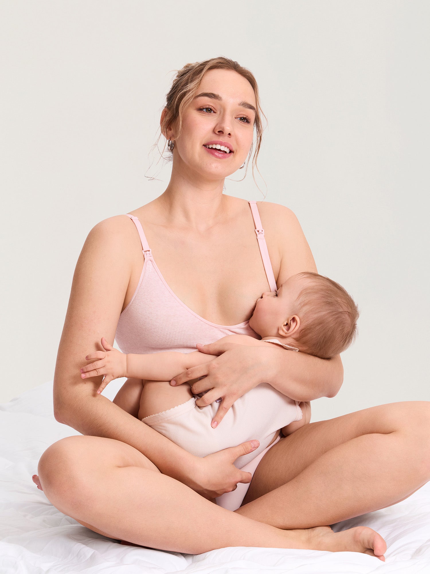 Ammebh i ribbet bomull – ammebralette uten bøyle med innlegg