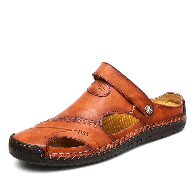 Håndlagde loafers i skinn med syningsdetaljer