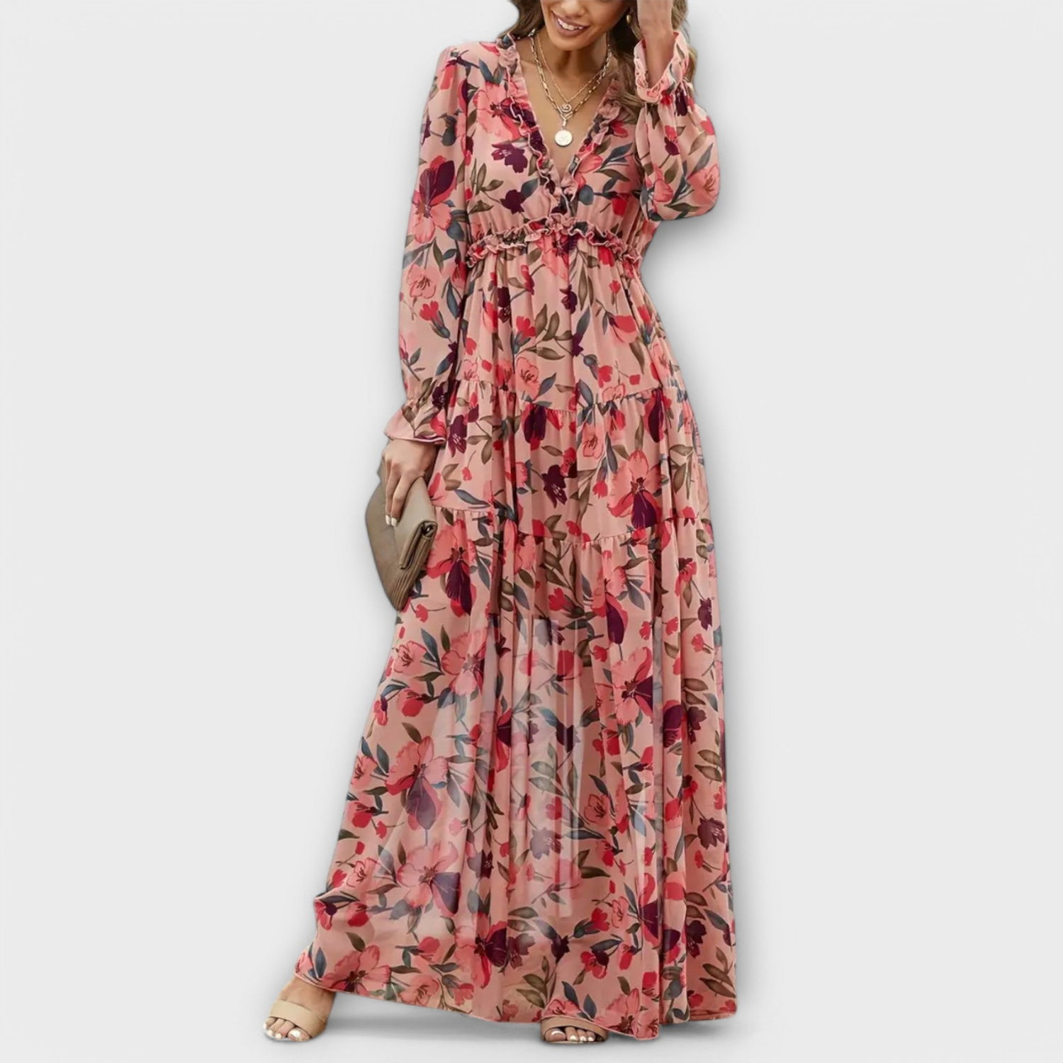 Brielle | Lagdelt langermet maxikjole i chiffon med blomstermønster