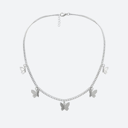 Boho choker med sommerfugl-anheng