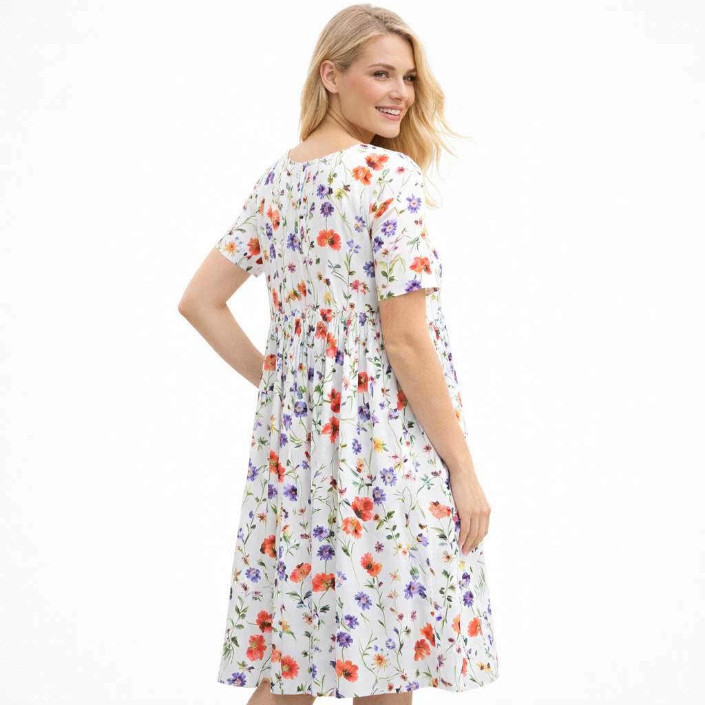 Elegant Sommerkjole med Vidt Skjørt – Rund Hals og Kort Erm med Blomsterprint (2024 Nyhet)
