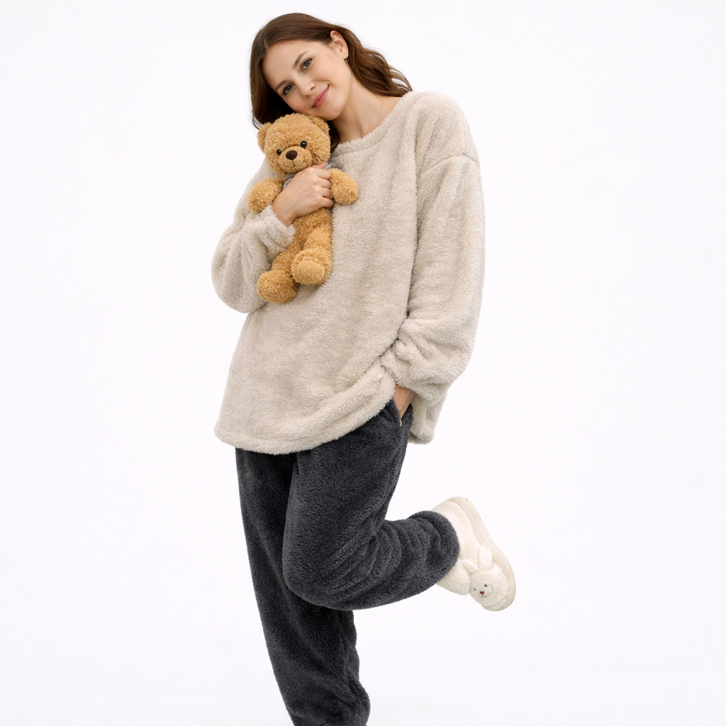 Fluffy Vinterpysj til Dame – 2-delt Fleece/Velour Sett (Ensfarvet) | Varm Flanell Loungewear