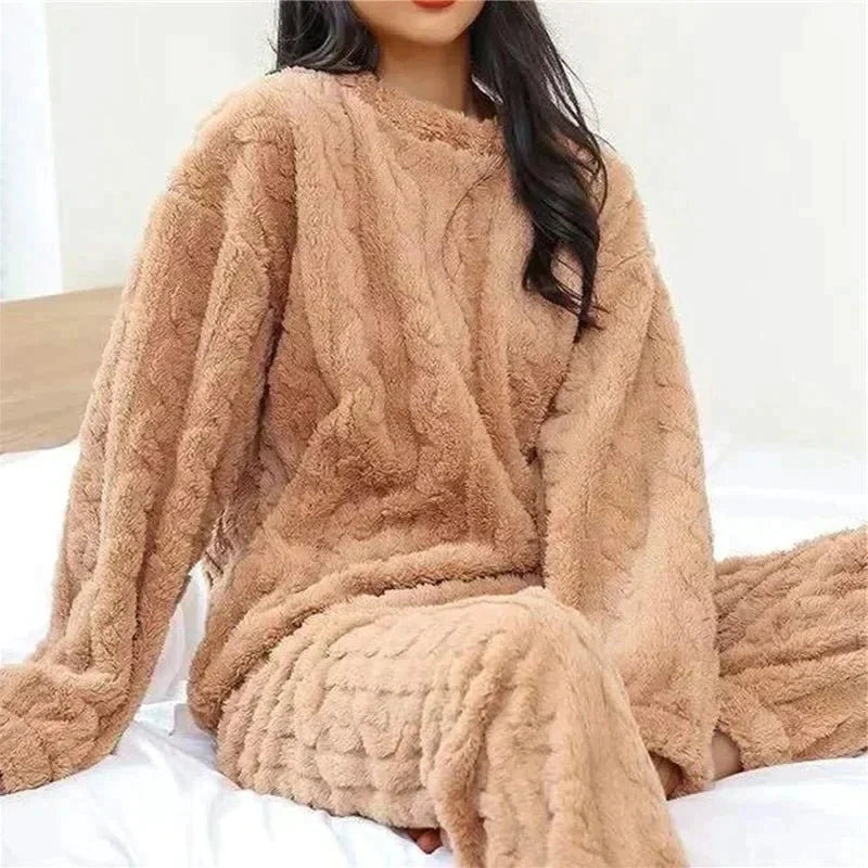 Pyjamassett i fløyel