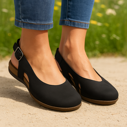 Indra | Flate slingback-sandaler i semsket skinn med rund tå