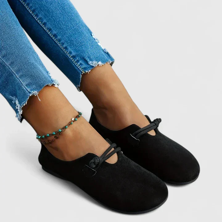 Jolene | Flate slip-on-sko i semsket skinn med taustropp
