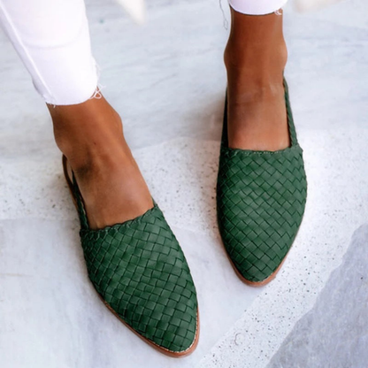 Kessa | Flate slingback-sandaler i vevd skinn med spiss tå