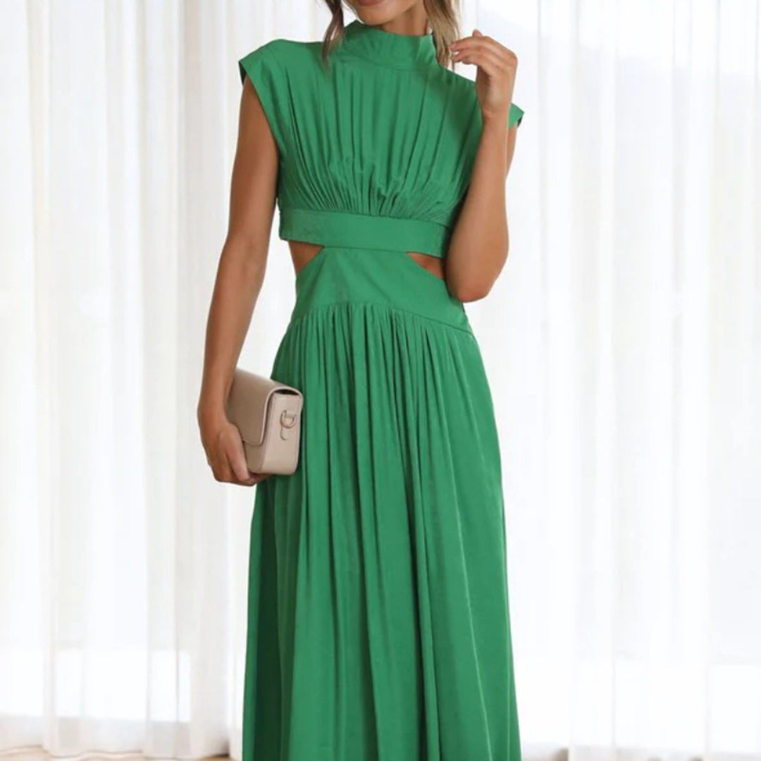 Elegant ermeløs kjole