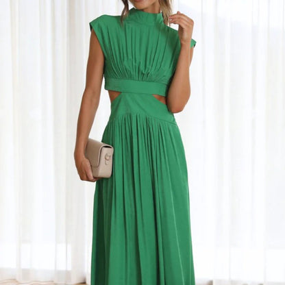 Elegant ermeløs kjole