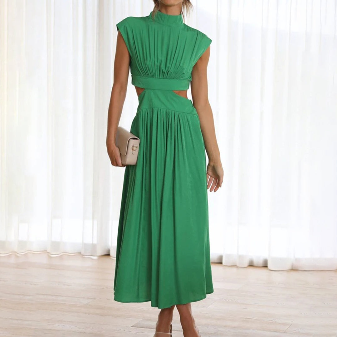 Elegant ermeløs kjole