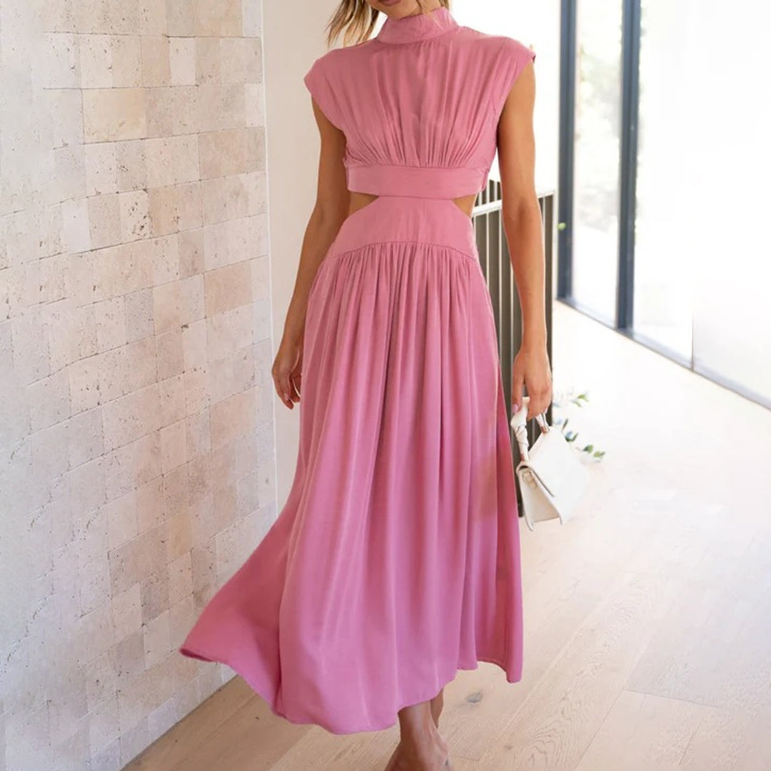 Elegant ermeløs kjole