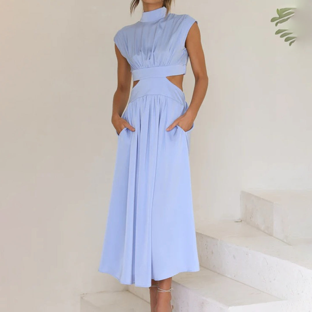 Elegant ermeløs kjole