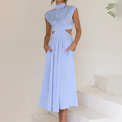 Elegant ermeløs kjole