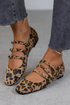 Lena | Ballerinasko i brunt semsket skinn med leopardmønster og tre spennestropper – 5