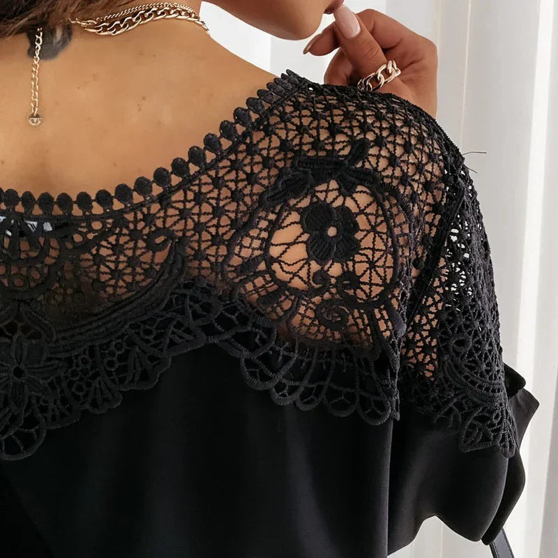 Brodert blondebluse