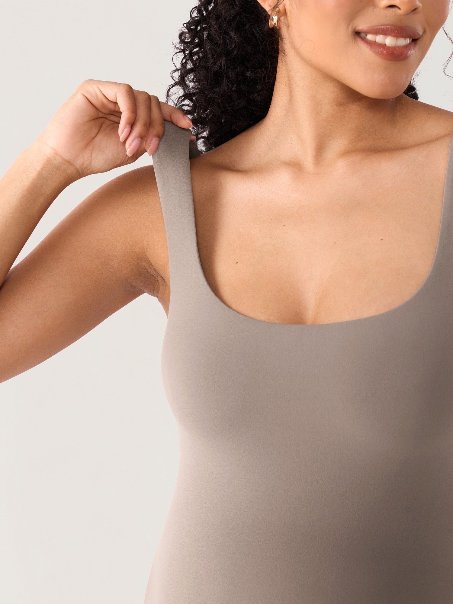 Gravid playsuit med firkantet hals – Airsofta romper med innebygd BH