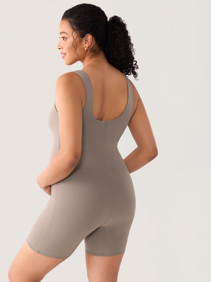 Gravid playsuit med firkantet hals – Airsofta romper med innebygd BH