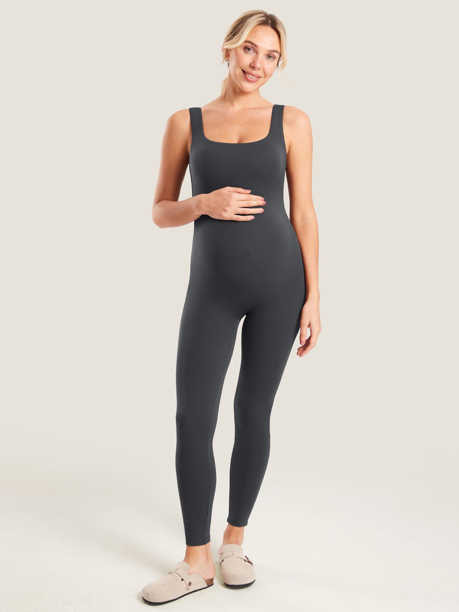 Gravid jumpsuit i mykt Natrelax® – buksedress for gravide