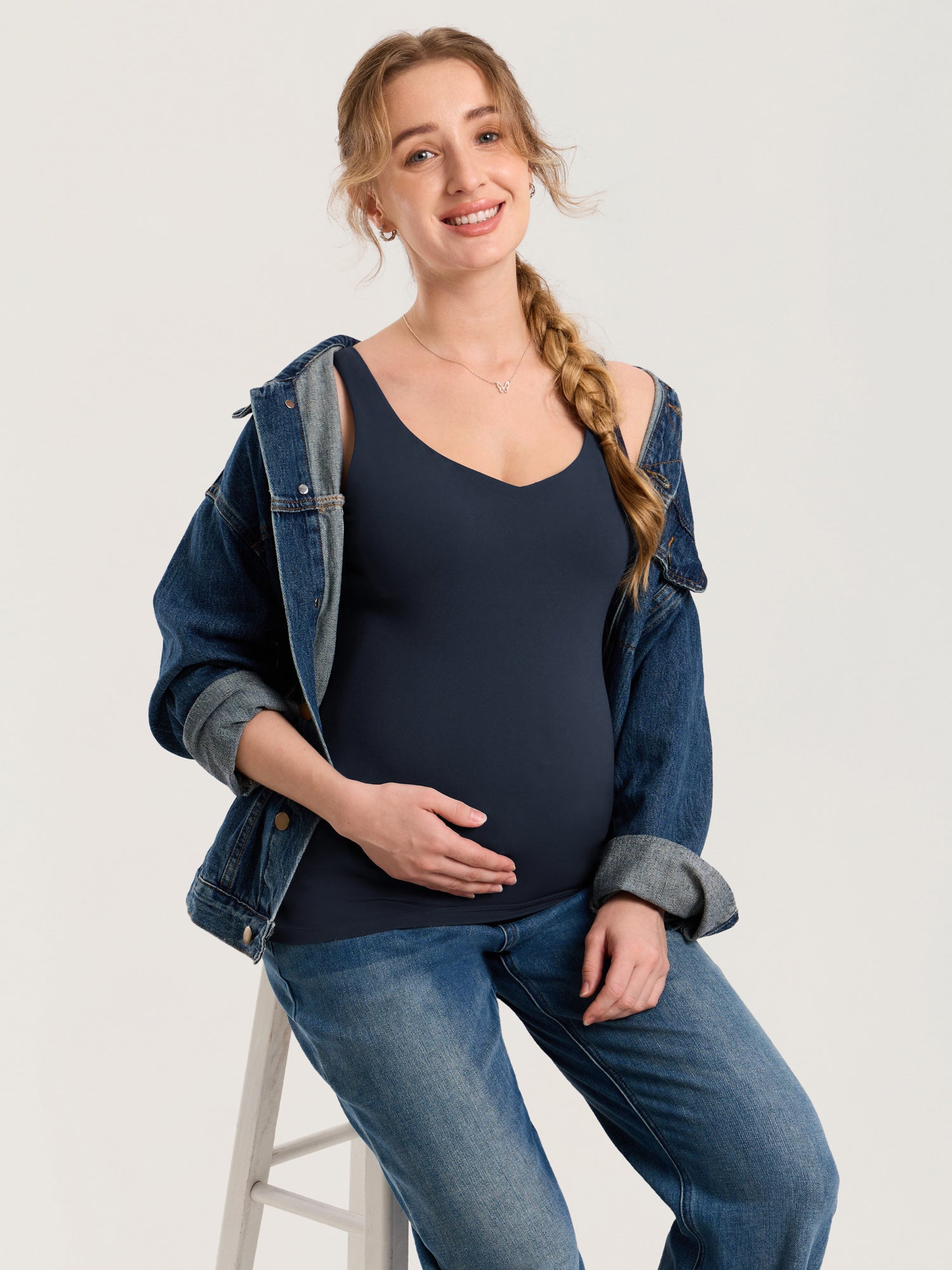 Ammetopp med V-hals – Natrelax® ammesinglet uten bøyle