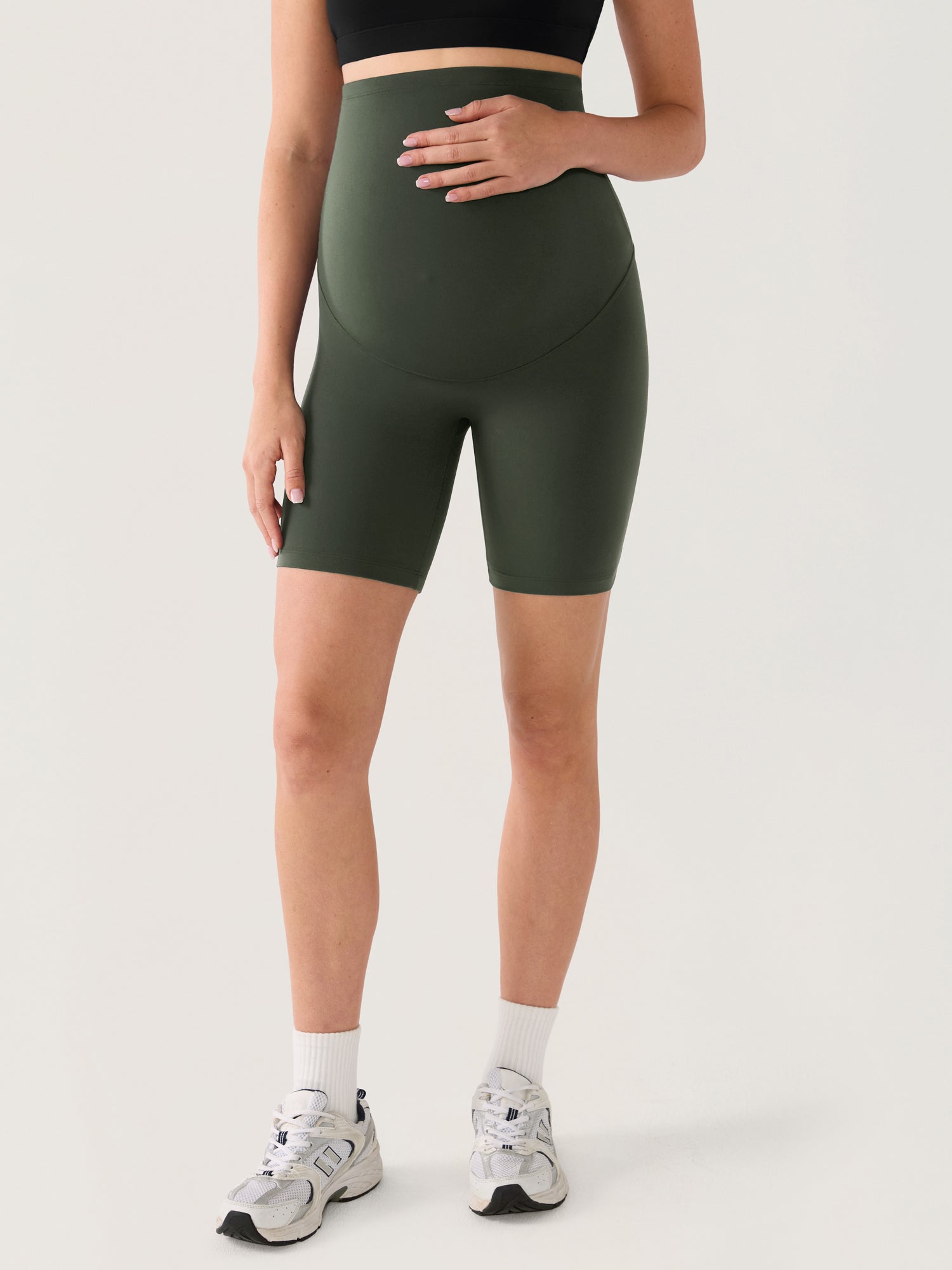 Gravidshorts uten søm foran – Natrelax® shorts med høyt liv, 15 cm