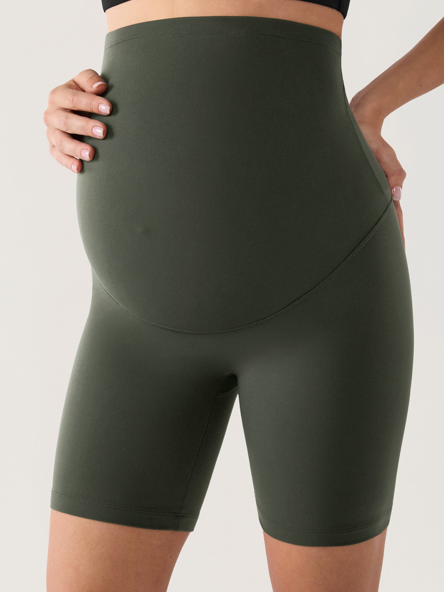Gravidshorts uten søm foran – Natrelax® shorts med høyt liv, 15 cm