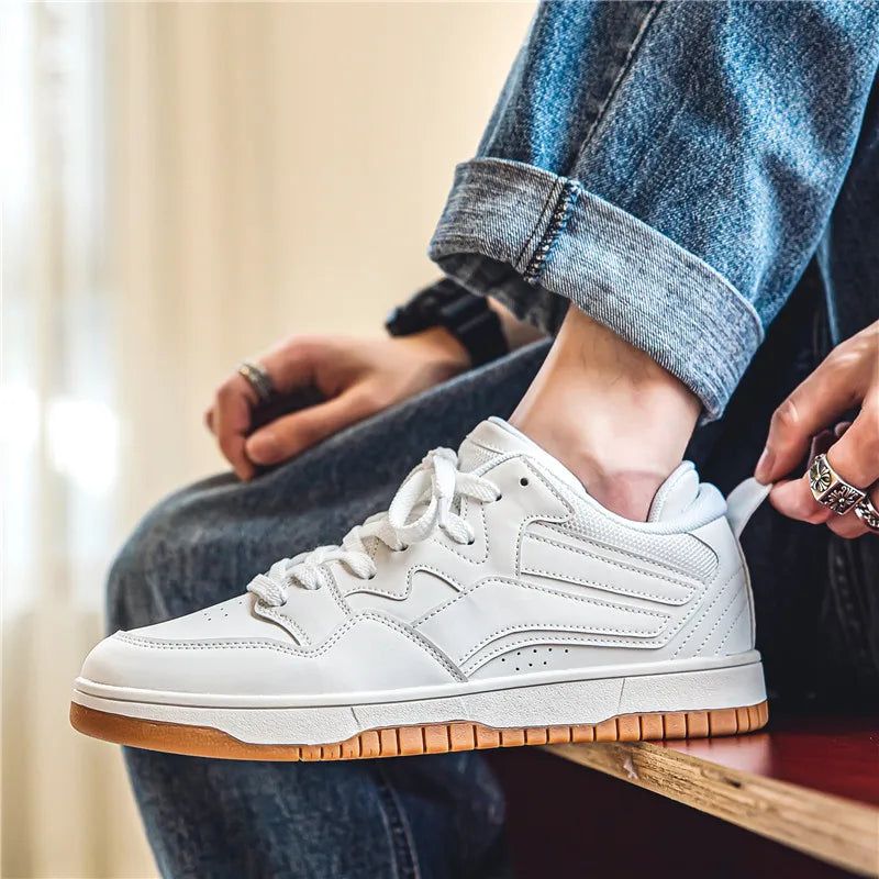 Retro joggesko med lav topp og kontrastfargede detaljer
