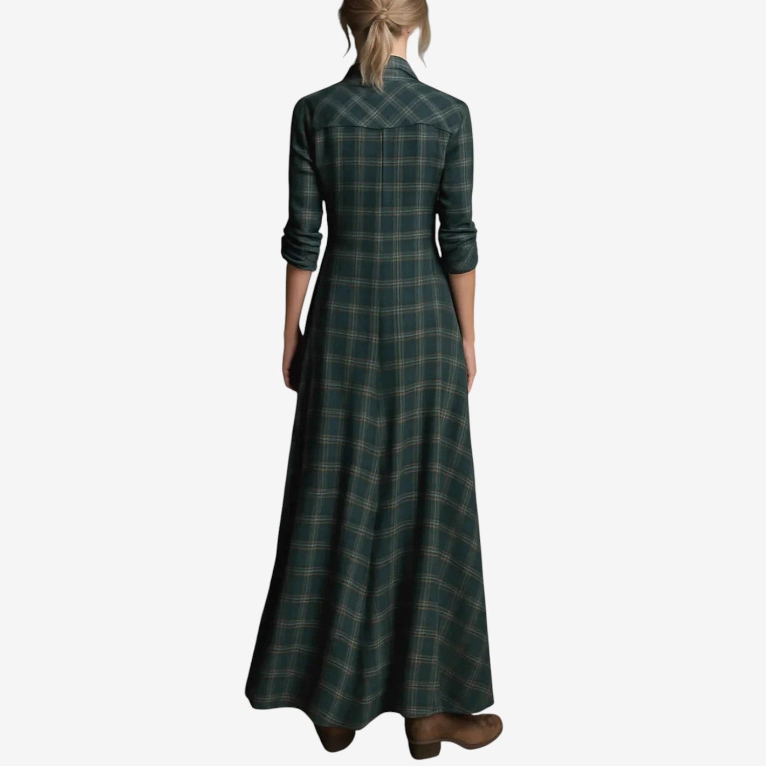 Klaerigo – Minimalistisk kjole med krage