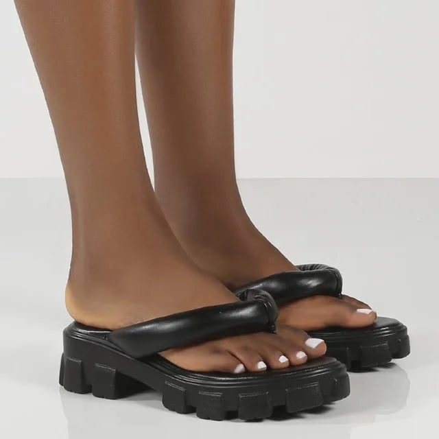Strandslides med tykk såle