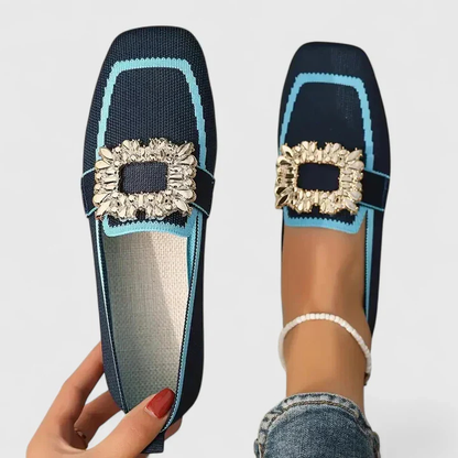 Priya | Pustende strikkballerinaer med rhinestone-spenne