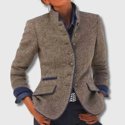 Vivianne | Klassisk ullblazer – Brun