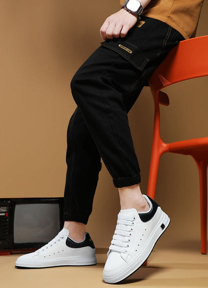 Herresneakers med Skjult 6 cm Løft – Tidløs Stil i Hvit eller Svart (Str. 37–46)